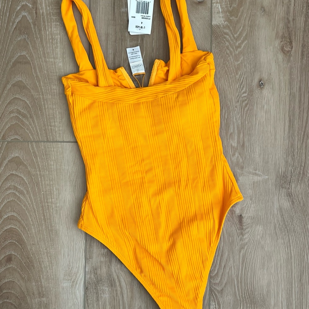 l*space Ribbed One-Piece Swimsuit - Picture 2 of 9